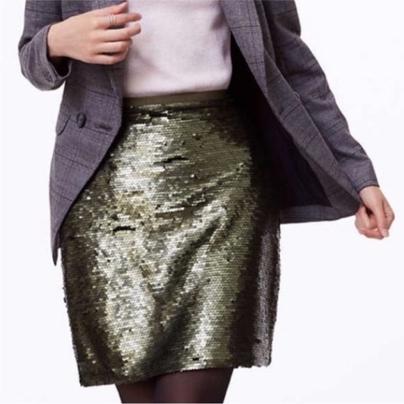 LOFT Sequin Mini Skirt Rich Army Green Size 4 Holiday Christmas Glam Party Event - Picture 3 of 7